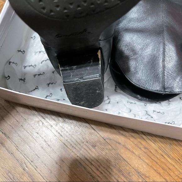 Black Women Booties - Picture 6 of 12